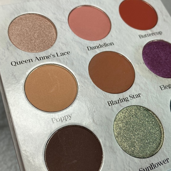 Sydney Grace Where thenWild Things Grow Eyeshadow Palette Light Version LAST ONE - Picture 3 of 8